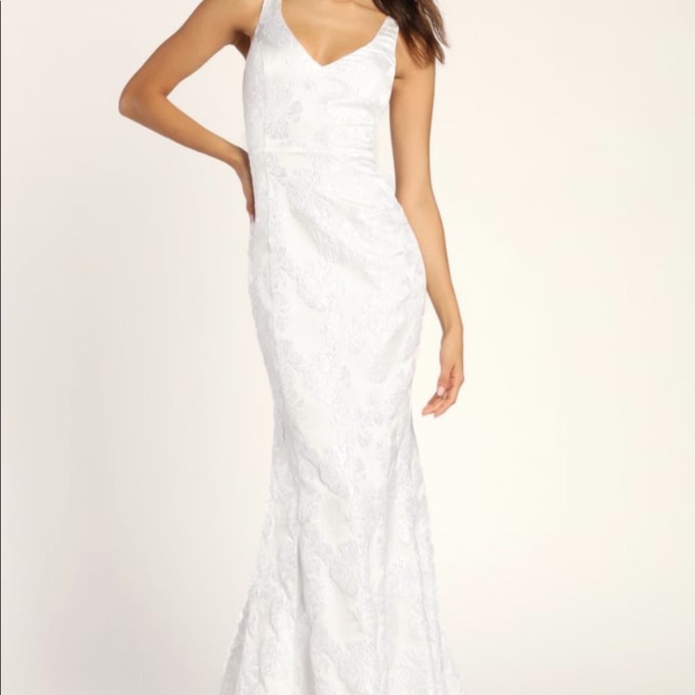 Lulus Wedding Dress - White Maxi Dress - Mermaid Style - brand new with tags.